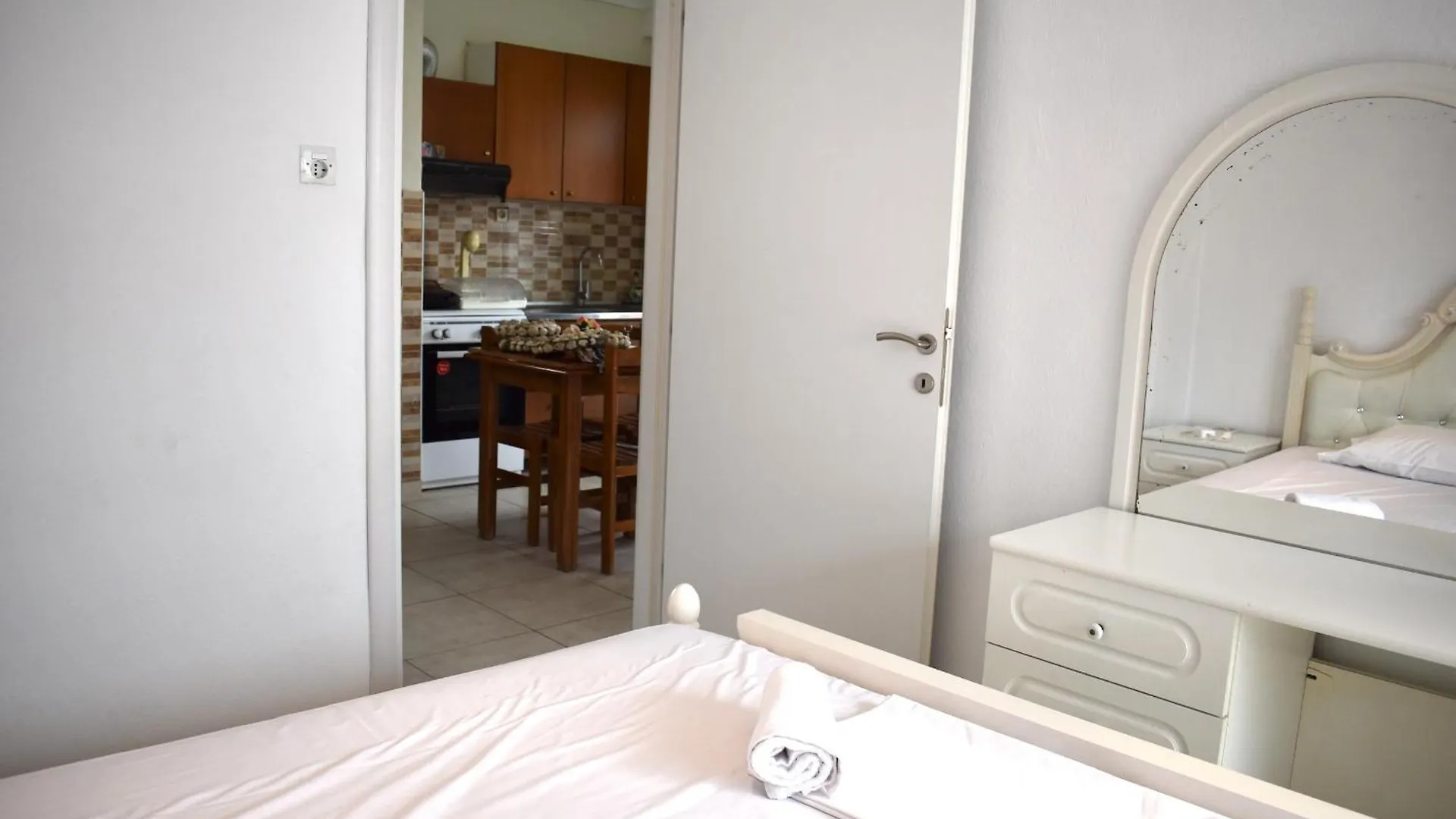 Anna Sea View Apartment Nea Kallikrateia