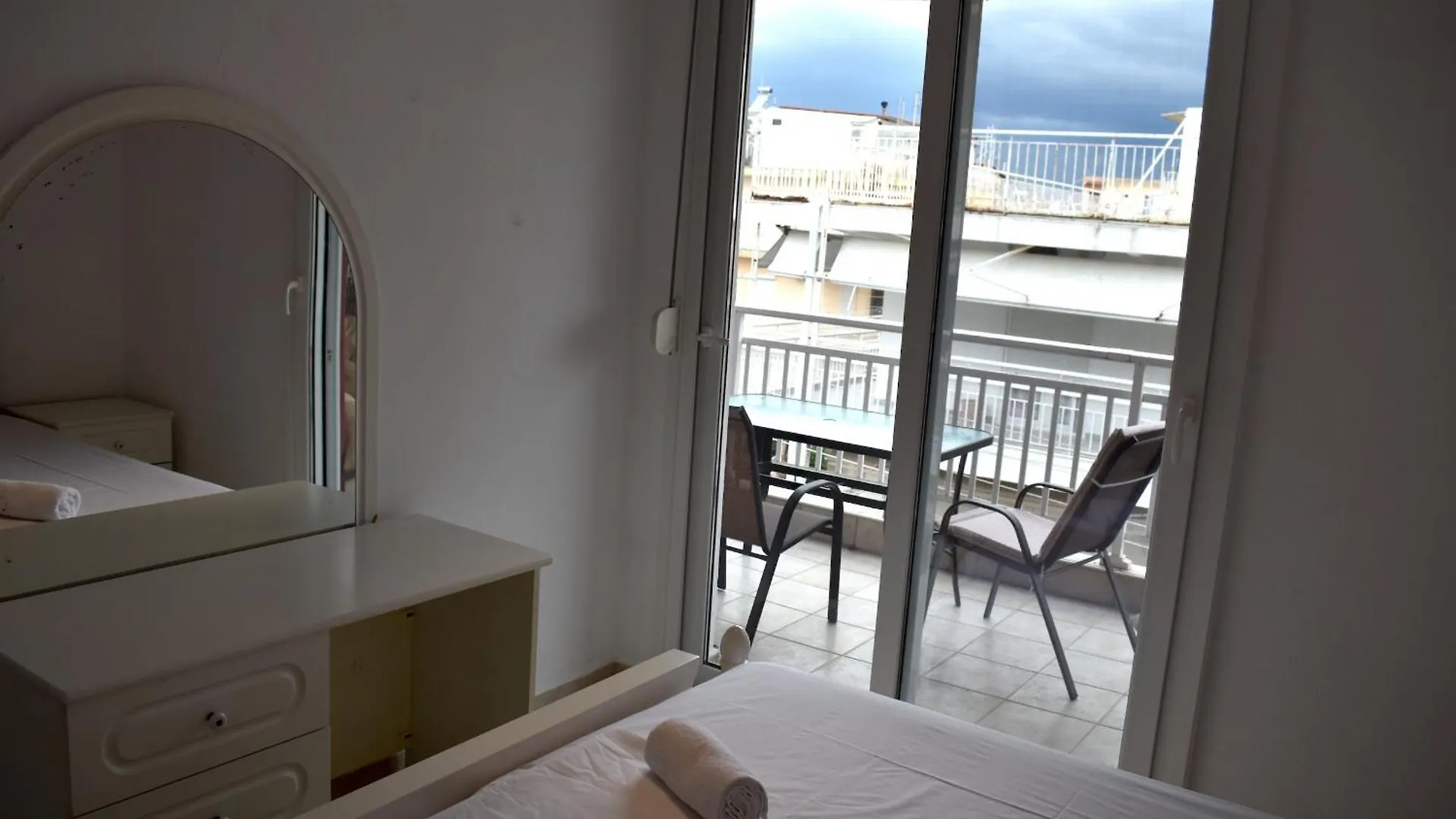 Anna Sea View Apartment Nea Kallikrateia